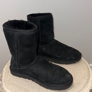 Classic Short Black UGG boots